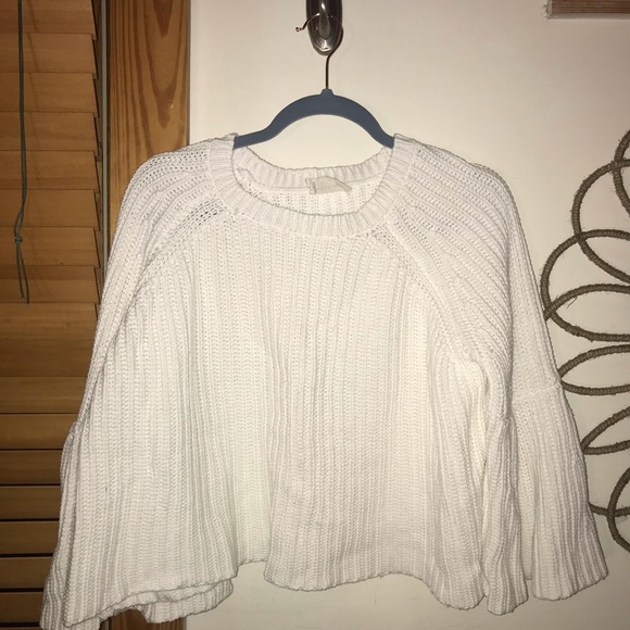 Vestique bell-sleeve sweater - Picture 3 of 3